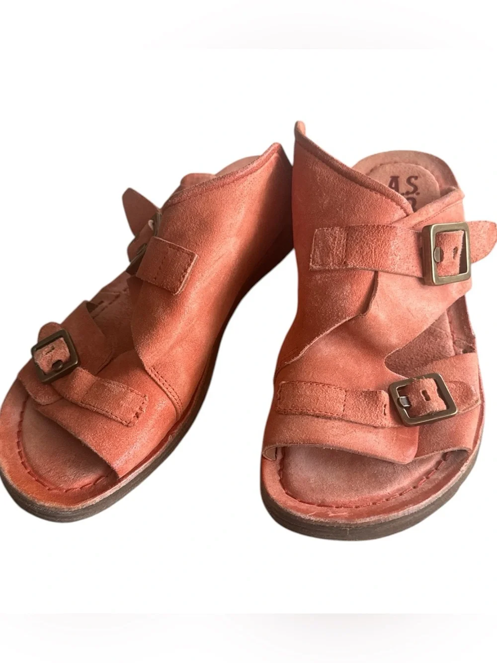 A. S. 98 Coral Leather Buckle Sandals Euro 38/7.5